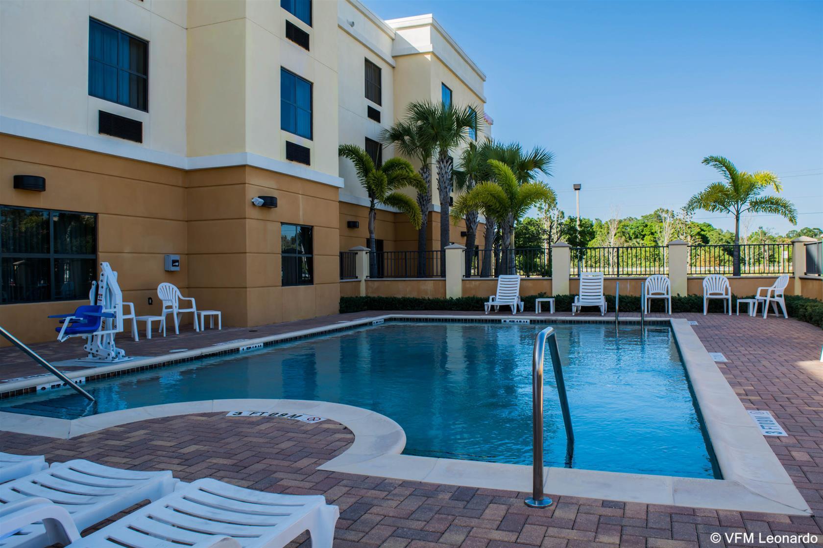 Comfort Suites Vero Beach I-95 Luaran gambar