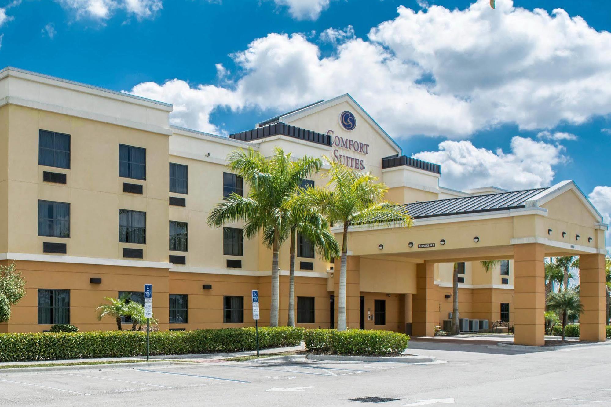 Comfort Suites Vero Beach I-95 Luaran gambar